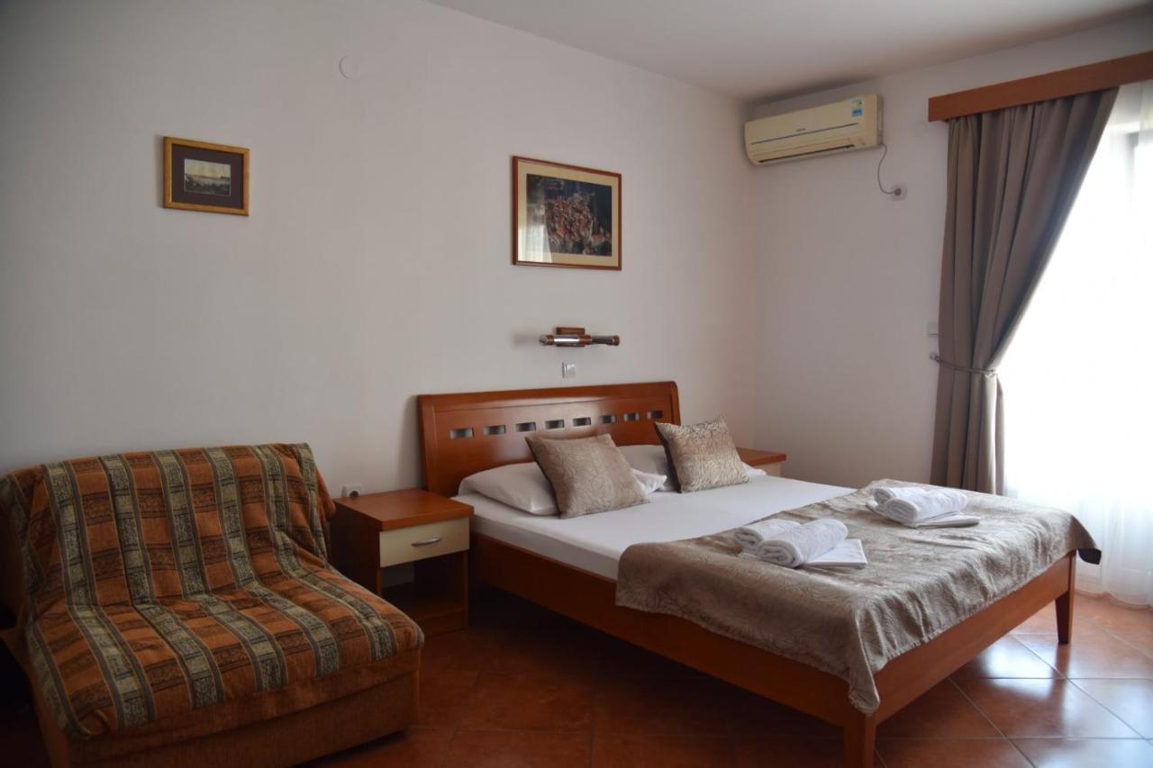 Zec 3* Budva