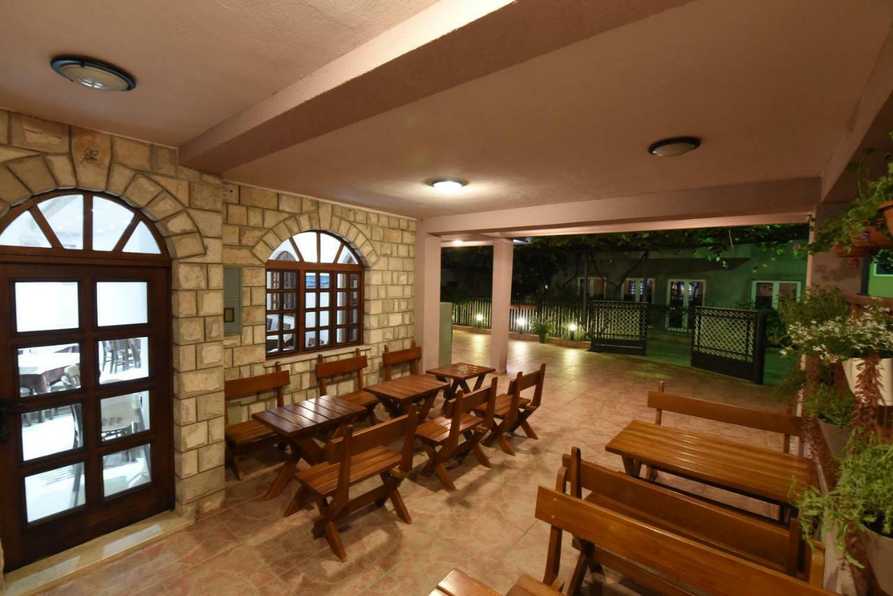 Zec Gasthof Budva